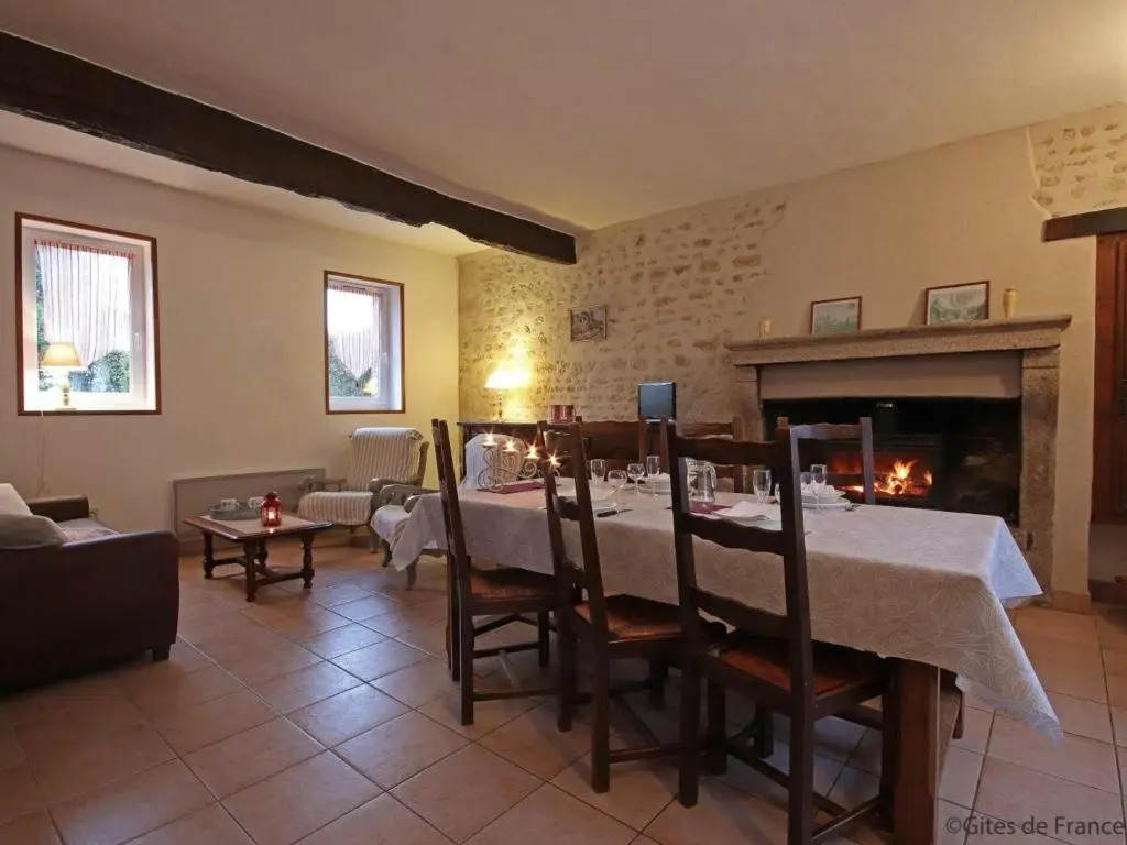 Maison de Bourg Avec Jardin et Wifi - Bures - FR-1-497-124