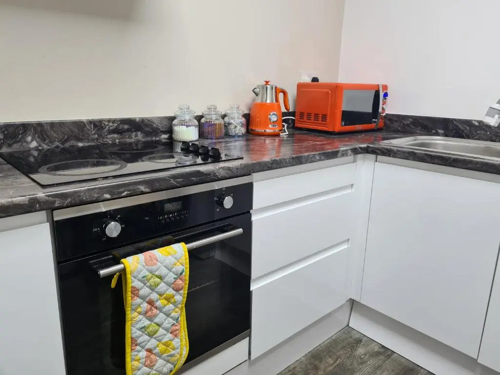 West Street 3-Bed 3-Ensuite Apartment Leicester