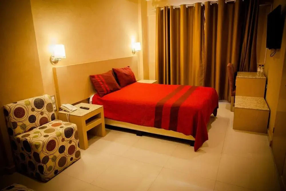 Hotel Grand Reyes