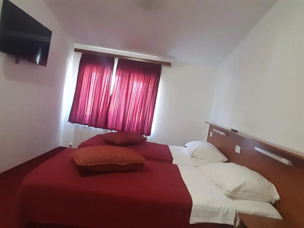 Hotel Mirni Kutak