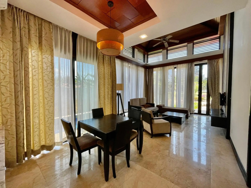 Home Sweet Villas, Karambunai