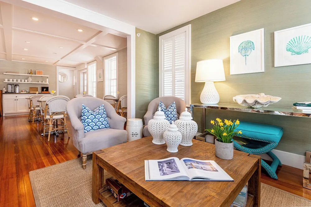 The Veranda House Hotel Collection