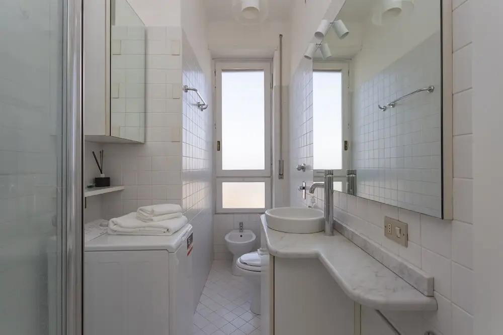Biancamano Skyline View - 13th Floor 1 bdr With Balcony in Moscova Sempione