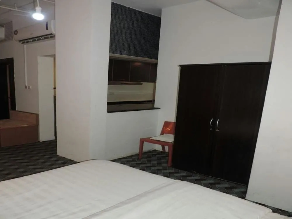 Seef Loft
