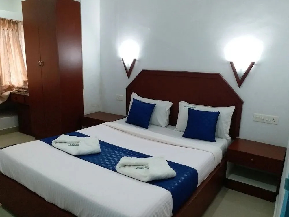 Annapoorneshwari Tourist Home