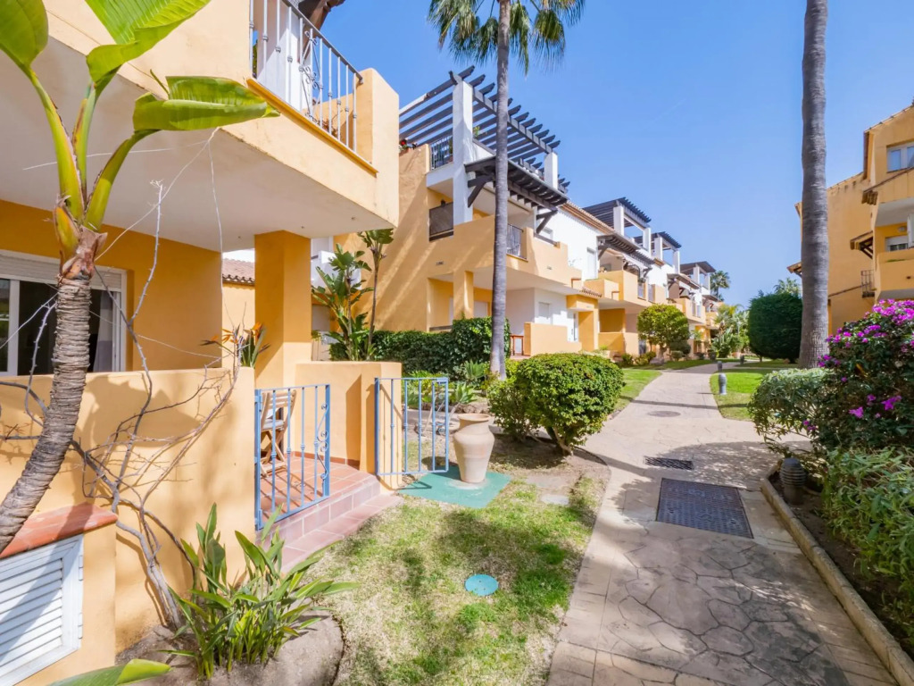 Cubo's Apartamento Arenas de Marbella B