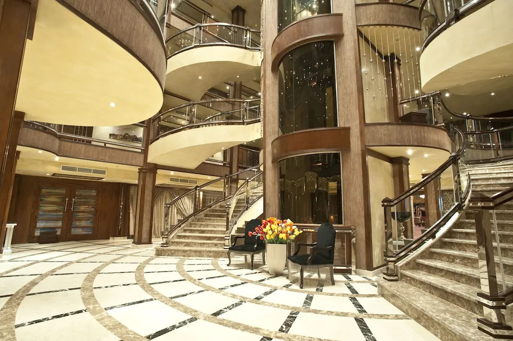 SUNRISE African Dreams Cruise - Grand Select