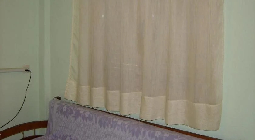 House Rena