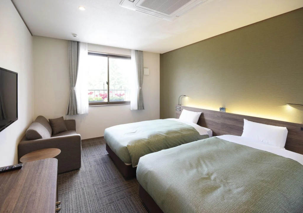 HOTORI no HOTEL BAN
