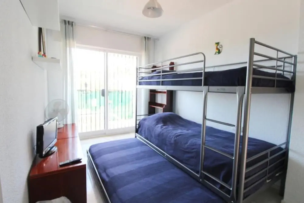 House - 2 Bedrooms with Pool and WiFi - 107850