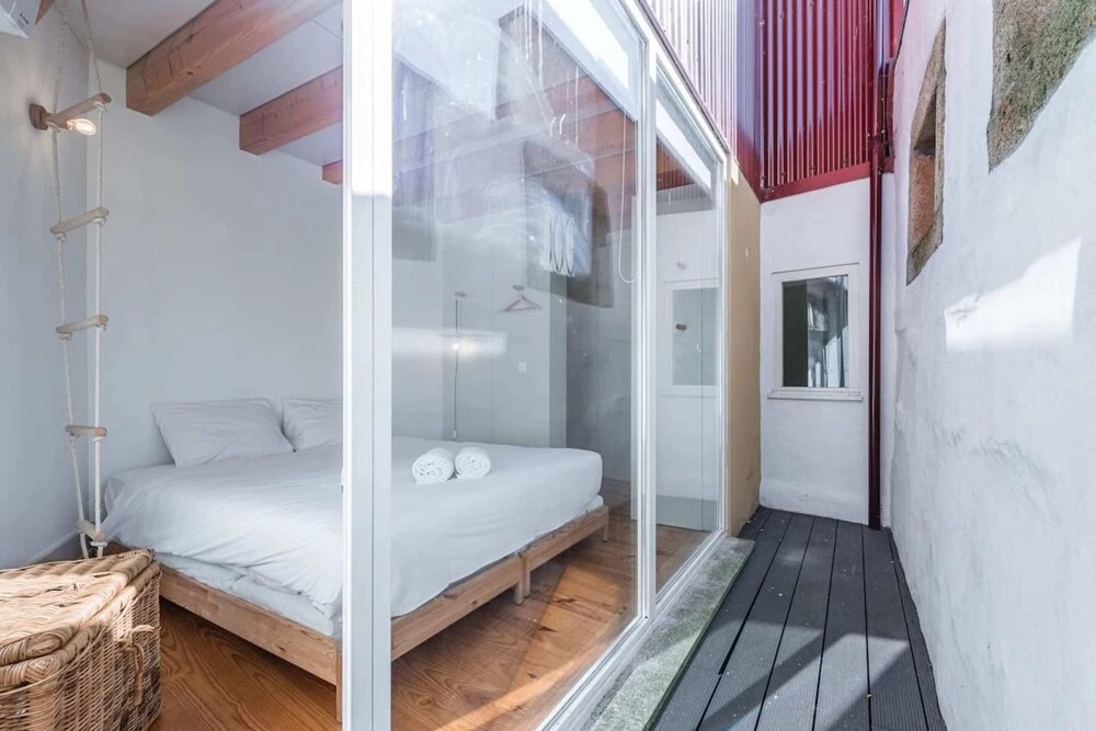 GuestReady - The Roof from Antoine et Antoinette