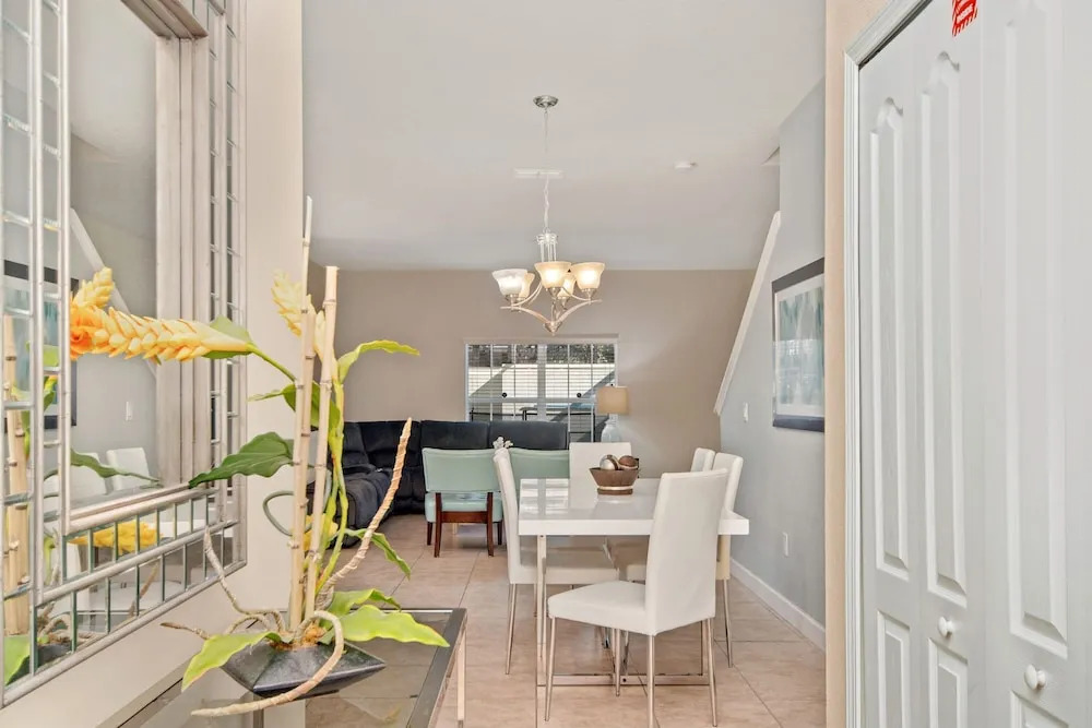 2947 Amazing 5BD Perfect for Your Family
