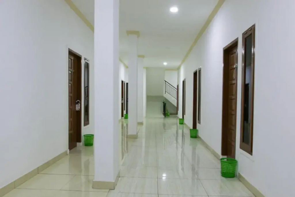 RedDoorz Near RS Islam Faisal Makassar(RedDoorz near RS Islam Faisal Makassar)