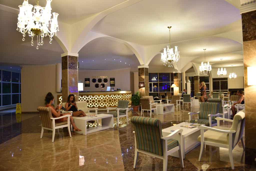 Sahra Su Holiday Village & SPA