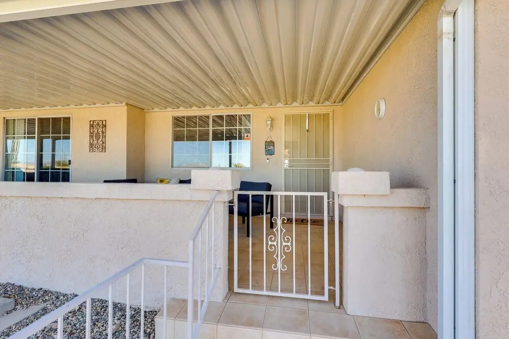 Lake Havasu Snowbird Retreat w/ Hot Tub!