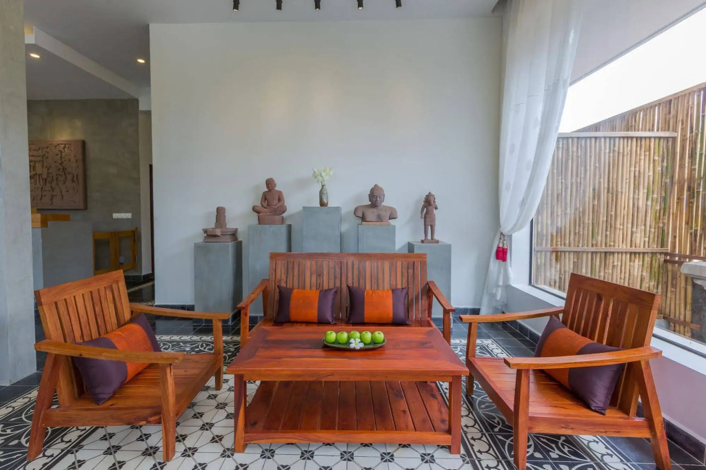 Silver Palms Residence