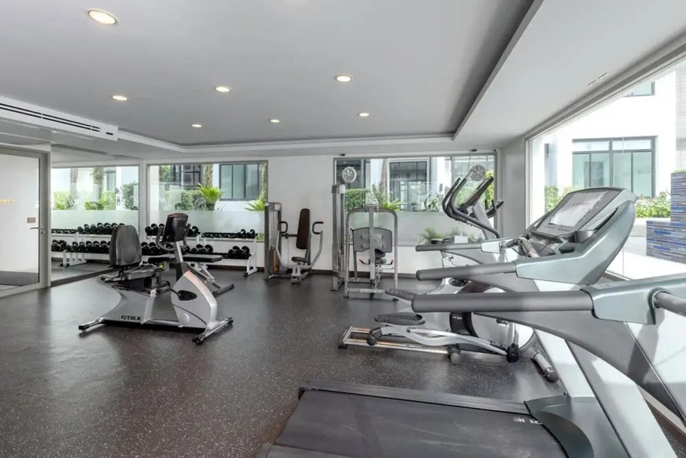 Kamala Regent D201 - Central Apartment With Pool gym and Sauna Near Beach