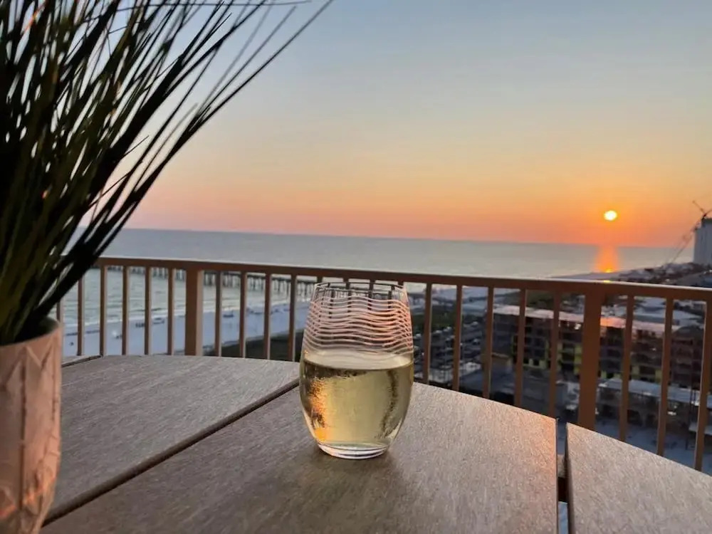 Fall Escape Ocean View Retreat Heated Pool Hot Tub