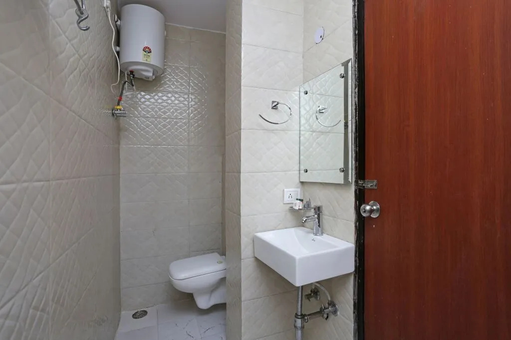 Hotel Delhi Delight By OYO Rooms