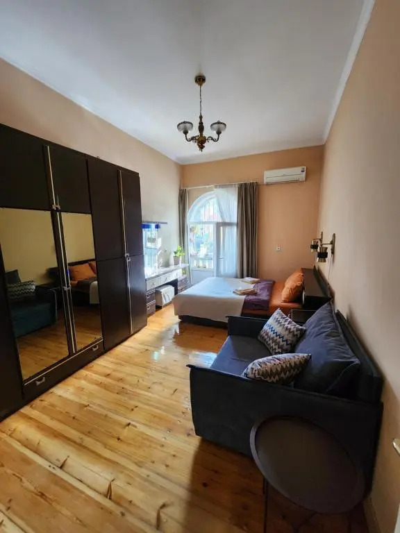 Riverside Baratashvili Apartment