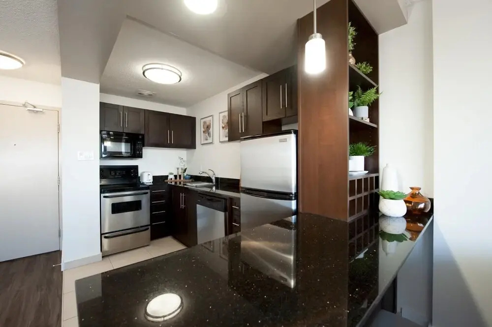 Stunning View 22nd Floor One-bedroom Suite