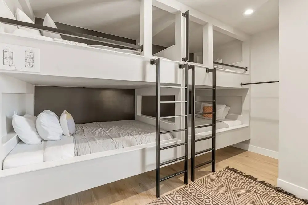 Sundance Edge 6 Bedroom Home