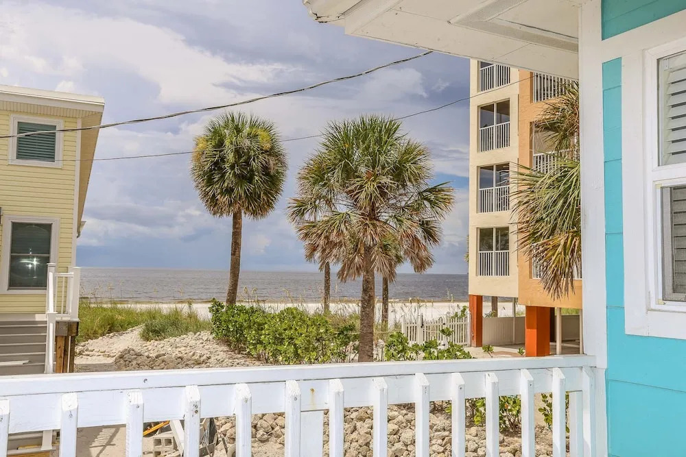 756 Estero Blvd.
