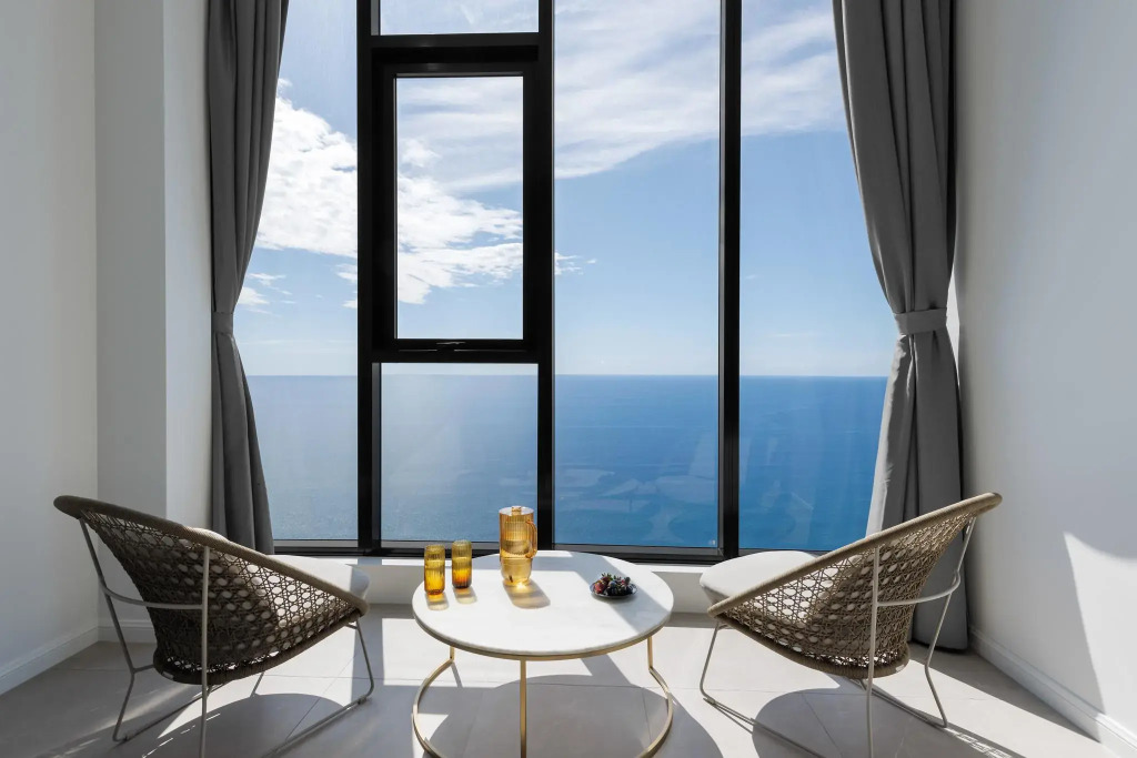 Meriton Suites Surfers Paradise