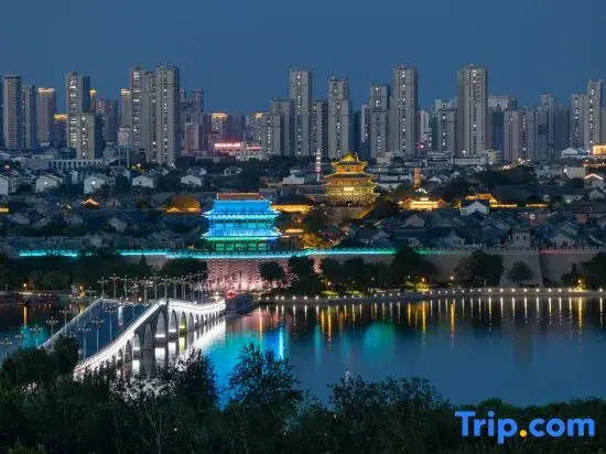 Walnut Talk Hotel (Liaocheng Ancient city on water Lake Scenic Area City People's Hospital Branch)