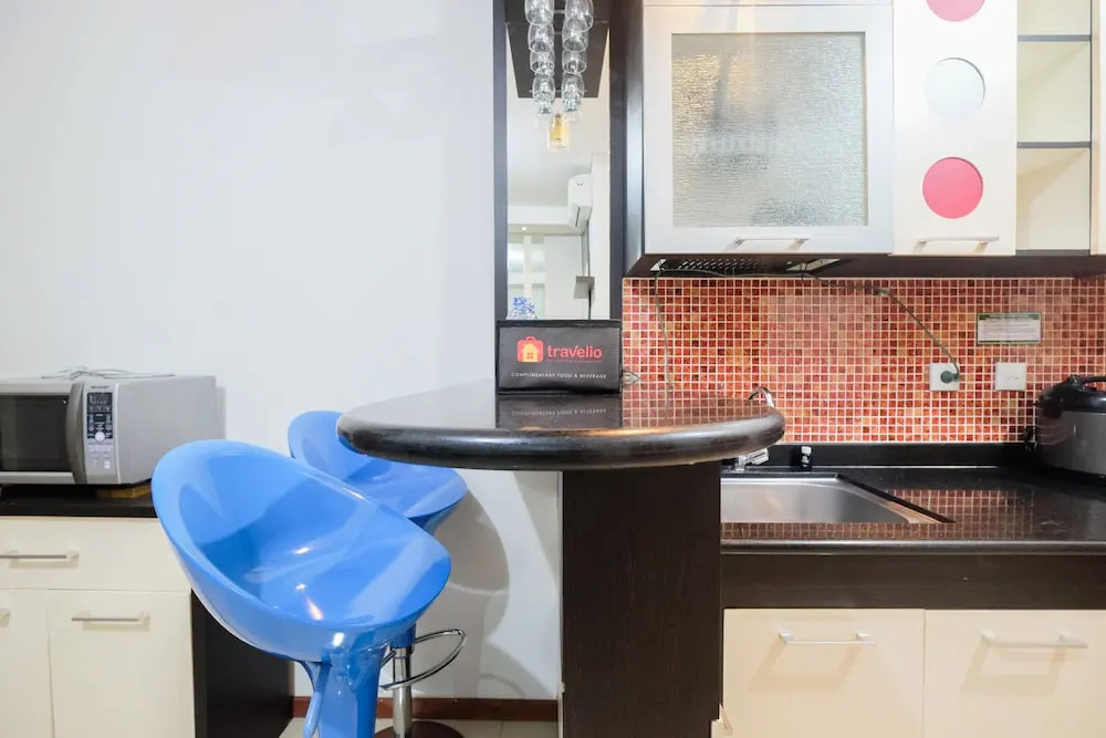 Pleasant 1BR Apartment Thamrin Residence By Travelio