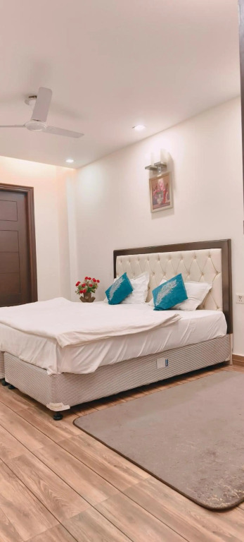 Luxurious 3Bhk Apartment