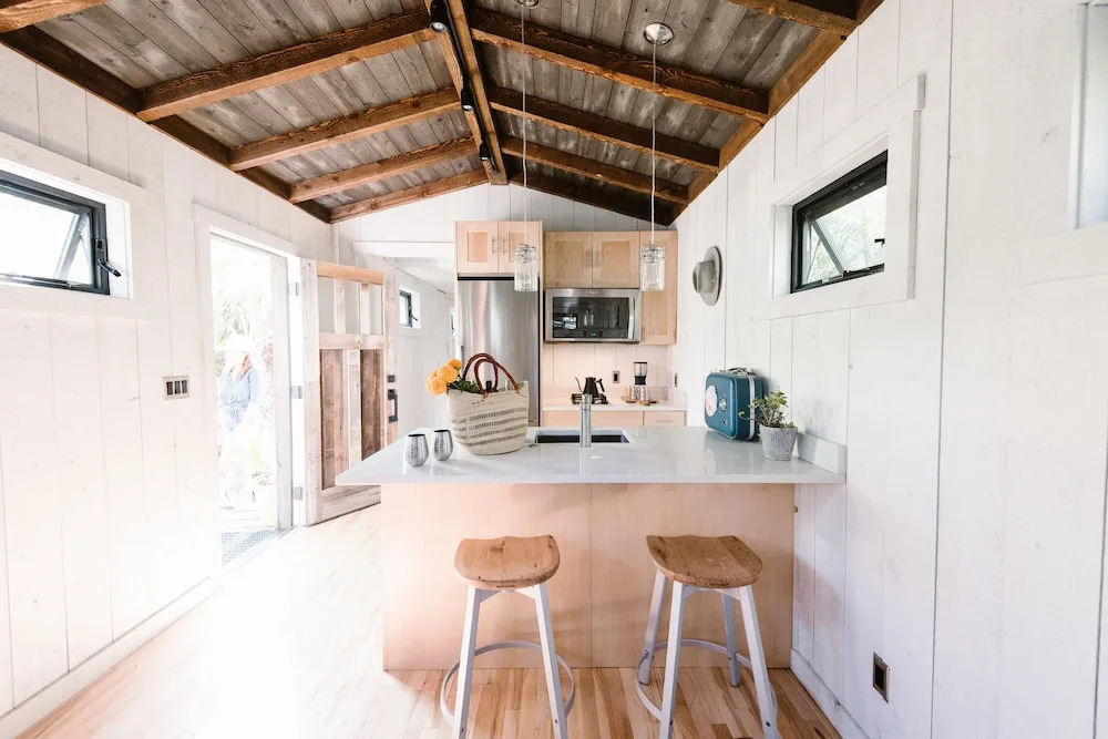 Caravan Outpost