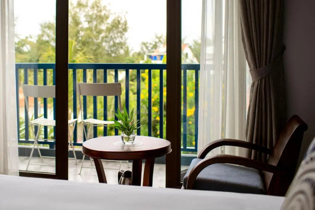 The Blue Alcove Hotel