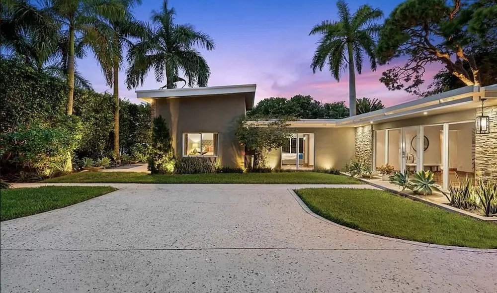 Wilton Manors Stunning Gated Oasis