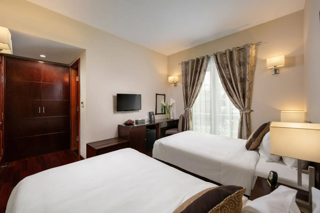 Sunline Central Hotel