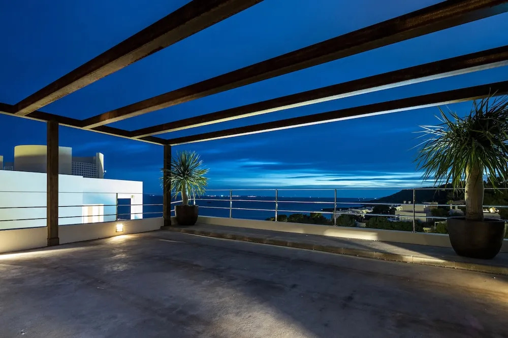 Villa Infinity - Luxury Villa