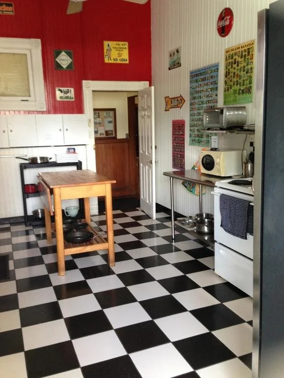 Howzit Hostels Hawaii