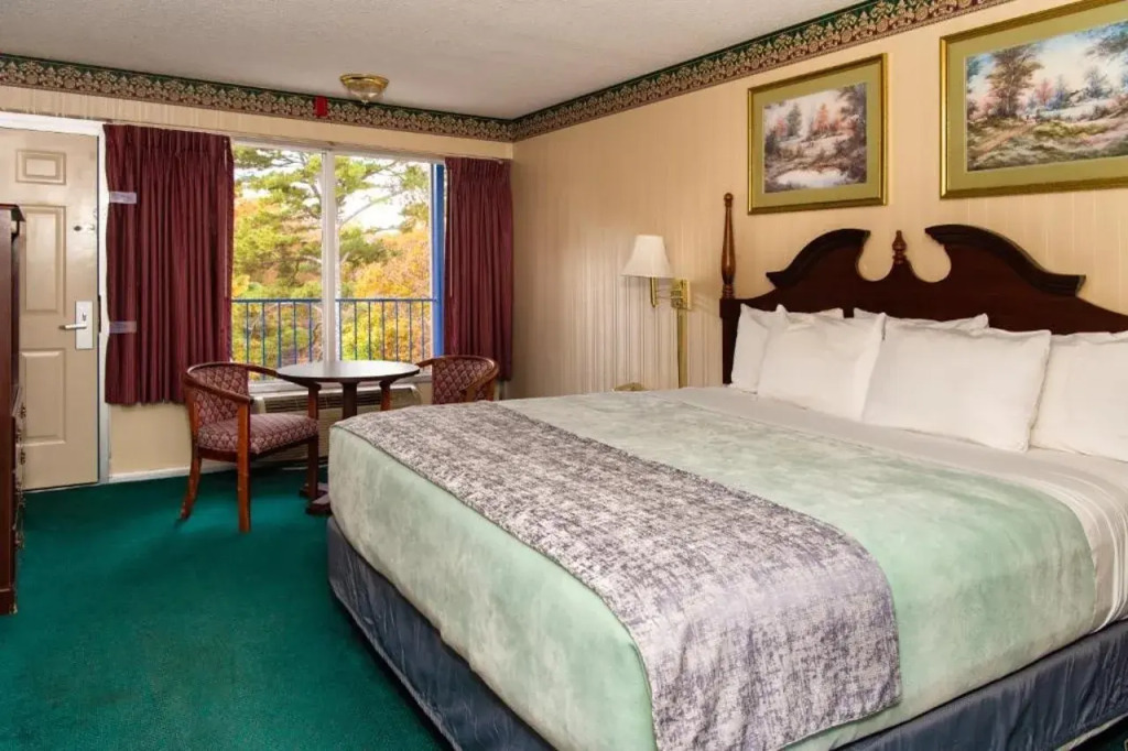 Ozarka Lodge Eureka Springs