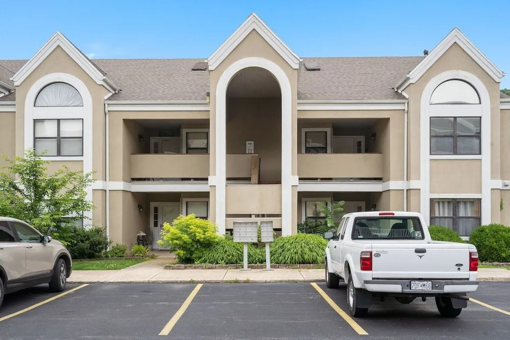 An Un-fore-gettable Time - Shared Pool & Near Lake