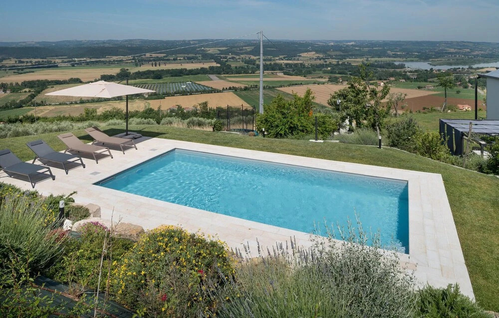 Lovely Home In Alviano With Kitchen