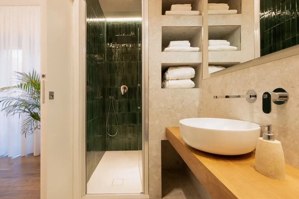 Be Your Home - Riviera Suites