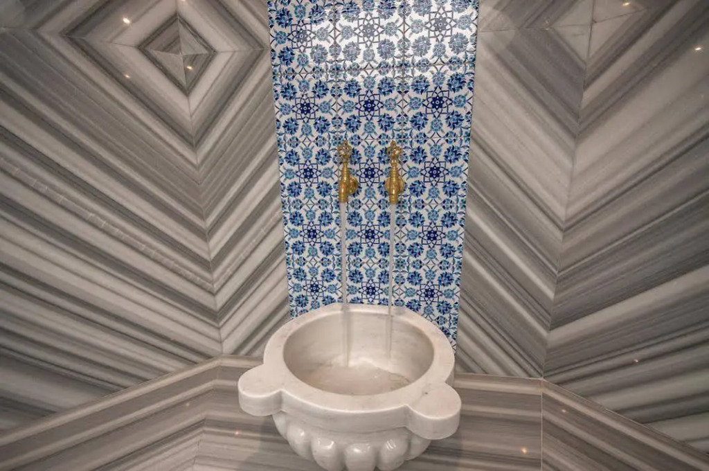 Acroter Hotel Spa