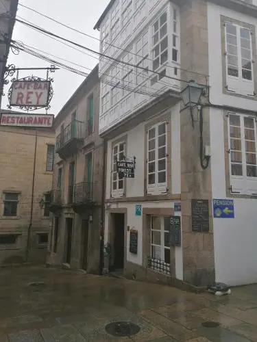 Hostal Forest