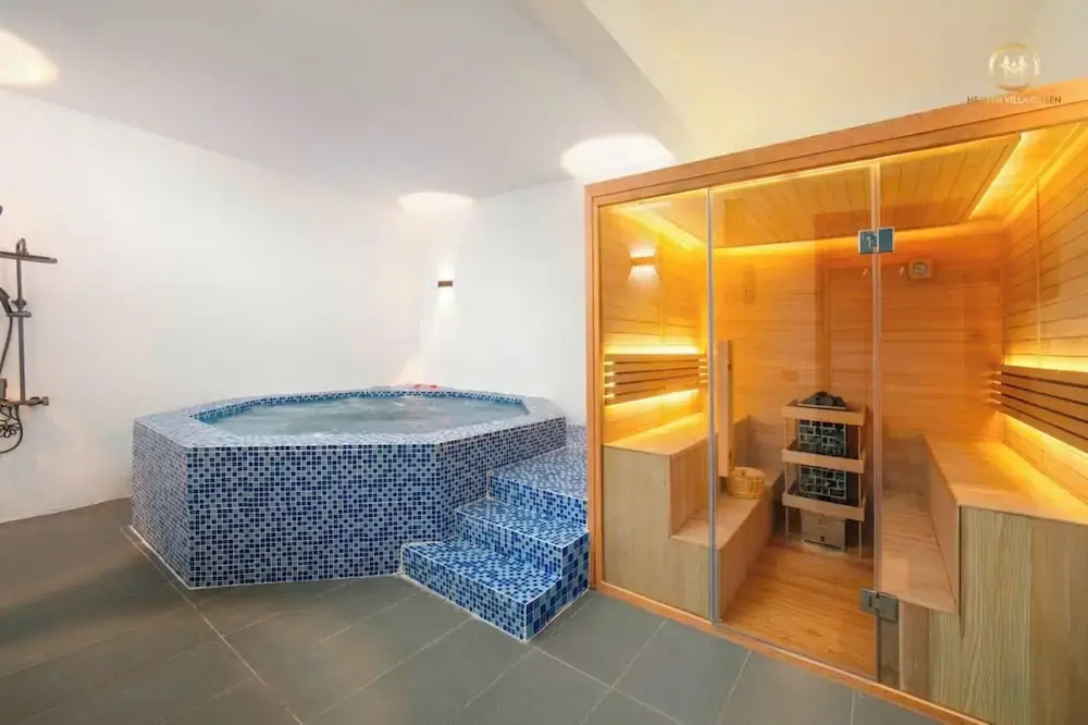 Heaven Onsen