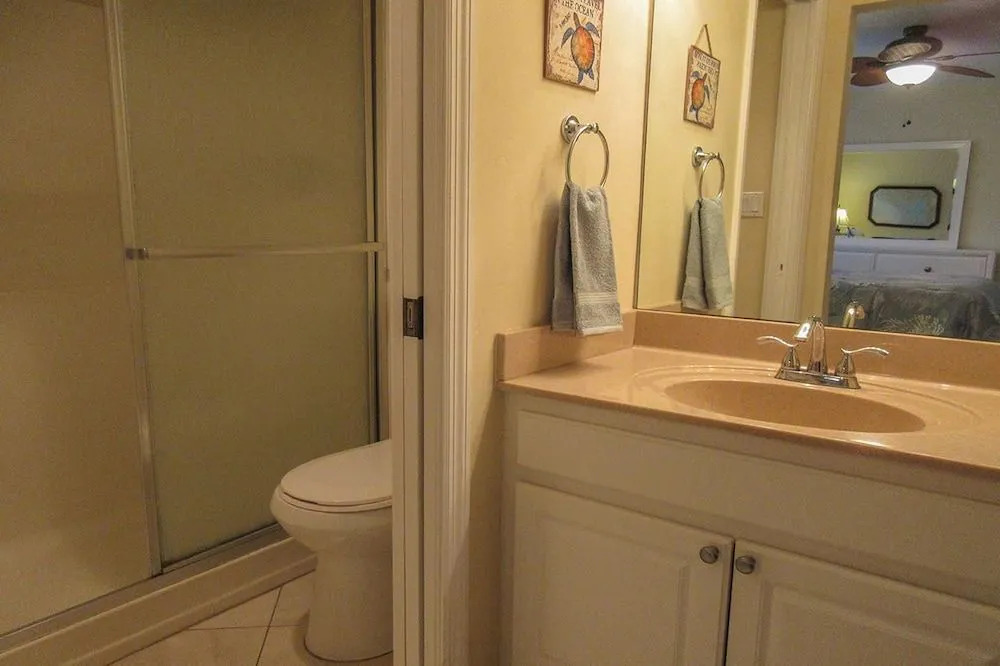 Estero Yacht & Racquet 123 1 Bedroom 2 Bathrooms Condo