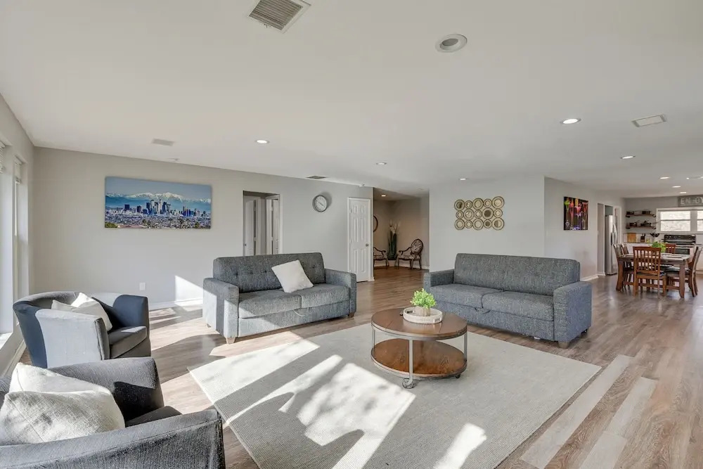 Modern Flower Mound Home u003c 2 Mi to River Walk