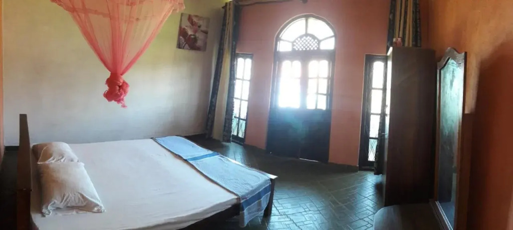 Lilly Palace Villa Guest House
