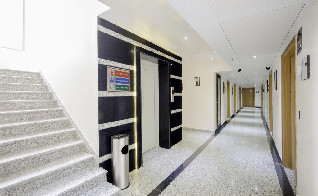 Hotel Yash Regency