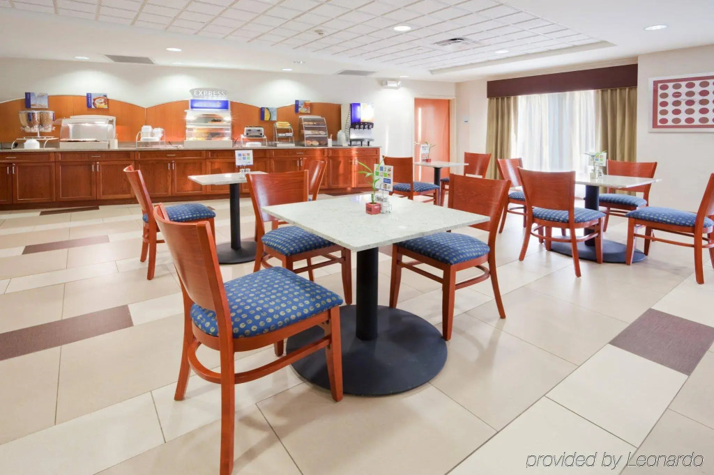Hampton Inn Westfield