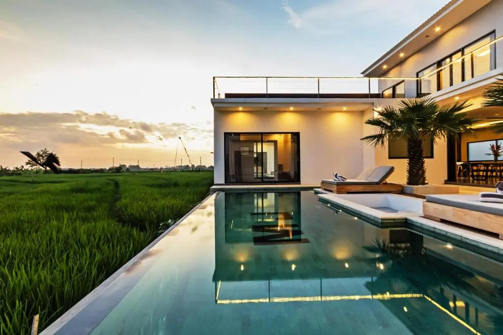Villa MJ, One of a kind 4 bedroom with incredible views